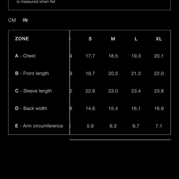 Zara TEXTURED SHORT BLAZER Size XL - Picture 9 of 9